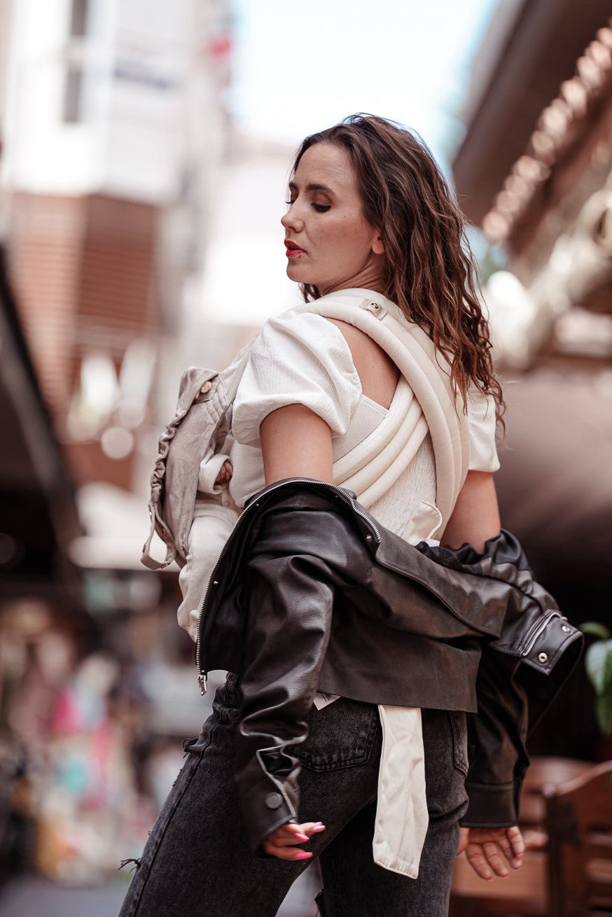 Baby Carrier TaiTai Silky Skulls - KOKADI