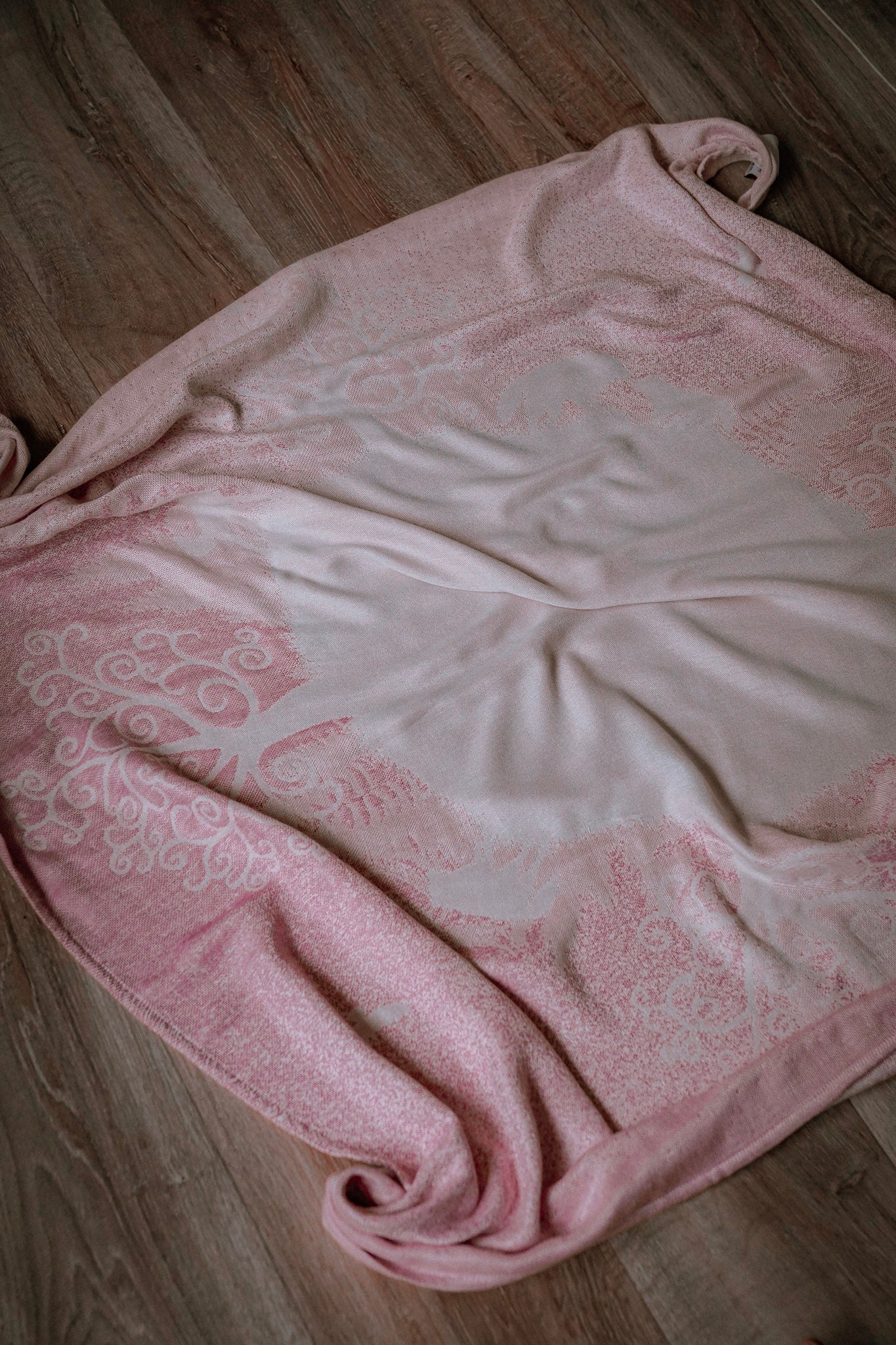 Cuddly blanket Forest of Wolves Elaine - KOKADI