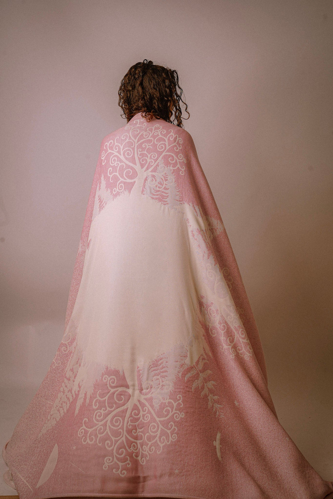 Mom blanket Forest of Wolves Elaine - KOKADI