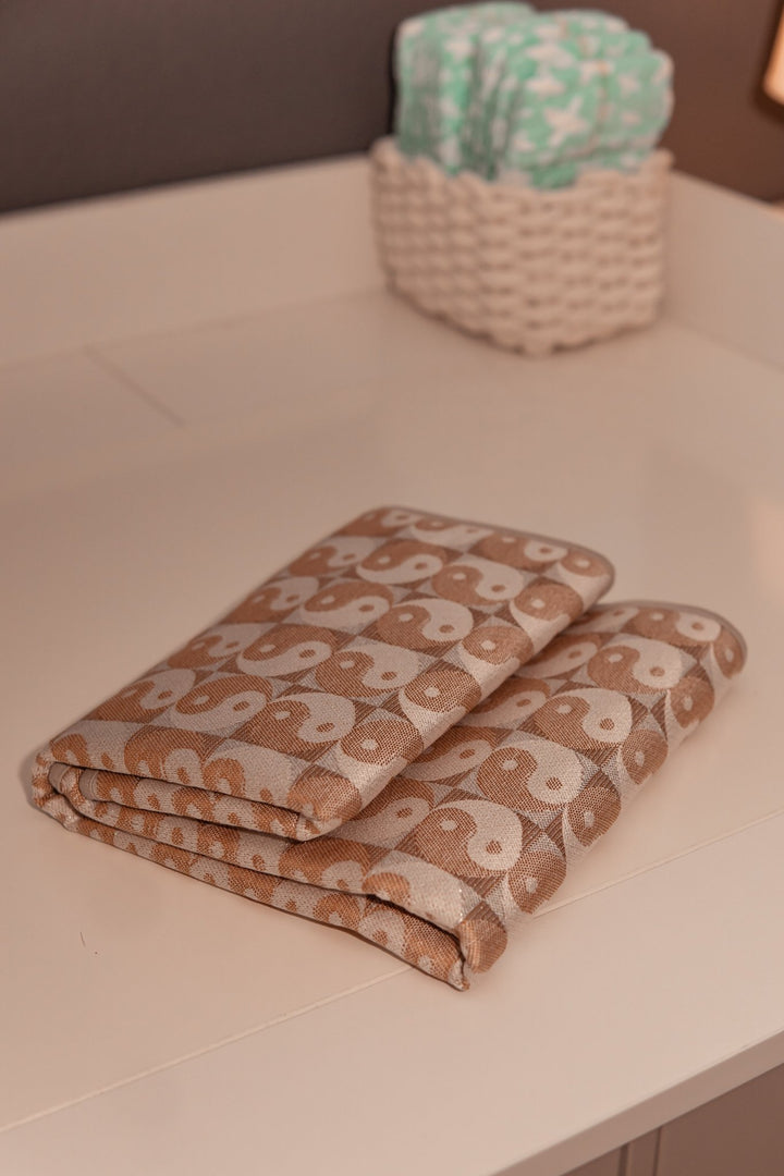 Changing mat Cleo loves Balance - KOKADI