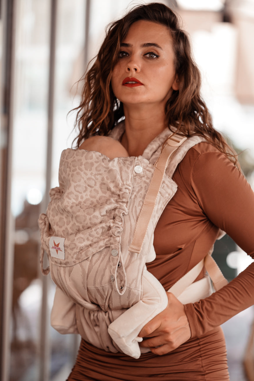 Baby Carrier Flip X Motherhood Matho