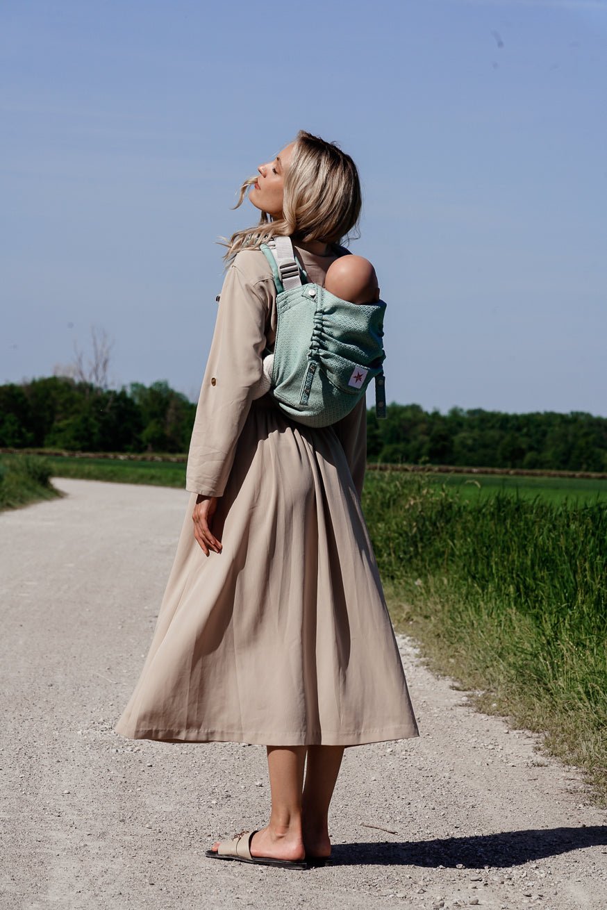 KOKADI Baby Carrier Onbu heart2heart mint