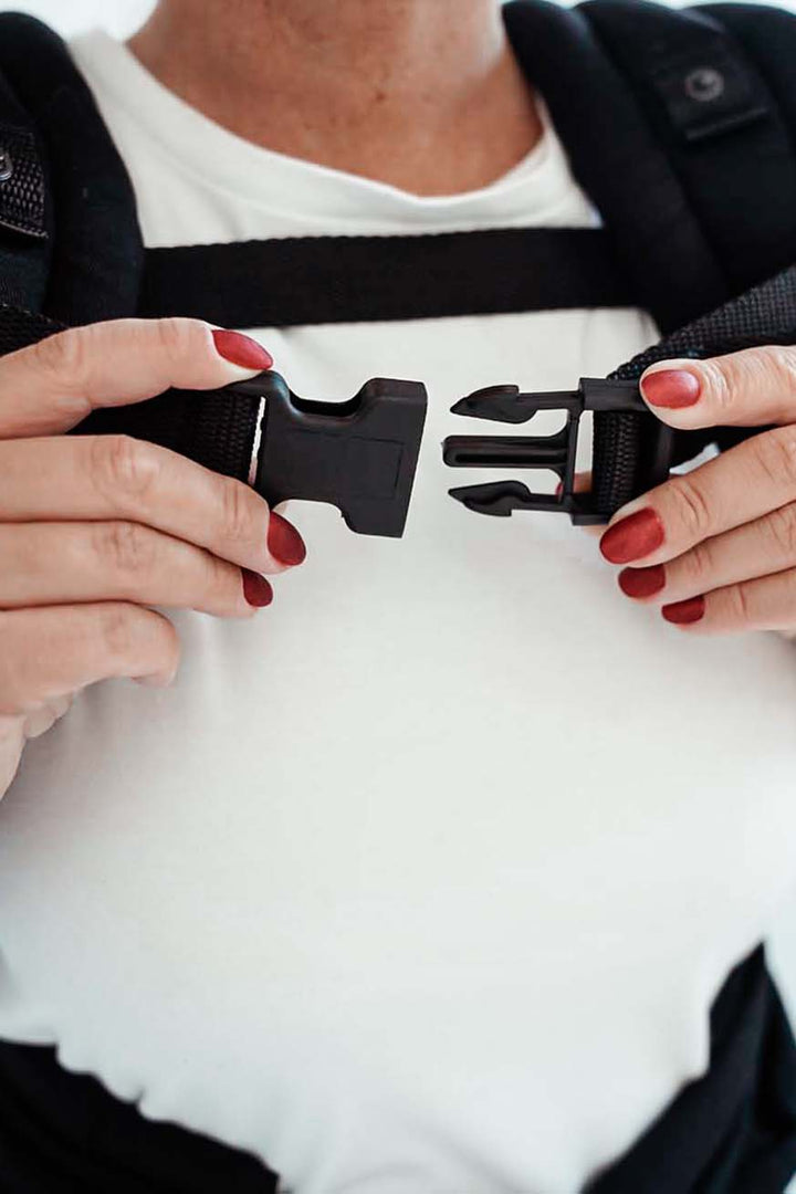 Chest strap with buckle - KOKADI