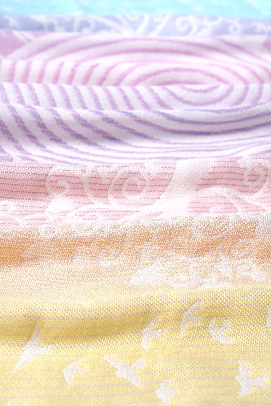 Cuddly blanket Marie in Wonderland - KOKADI