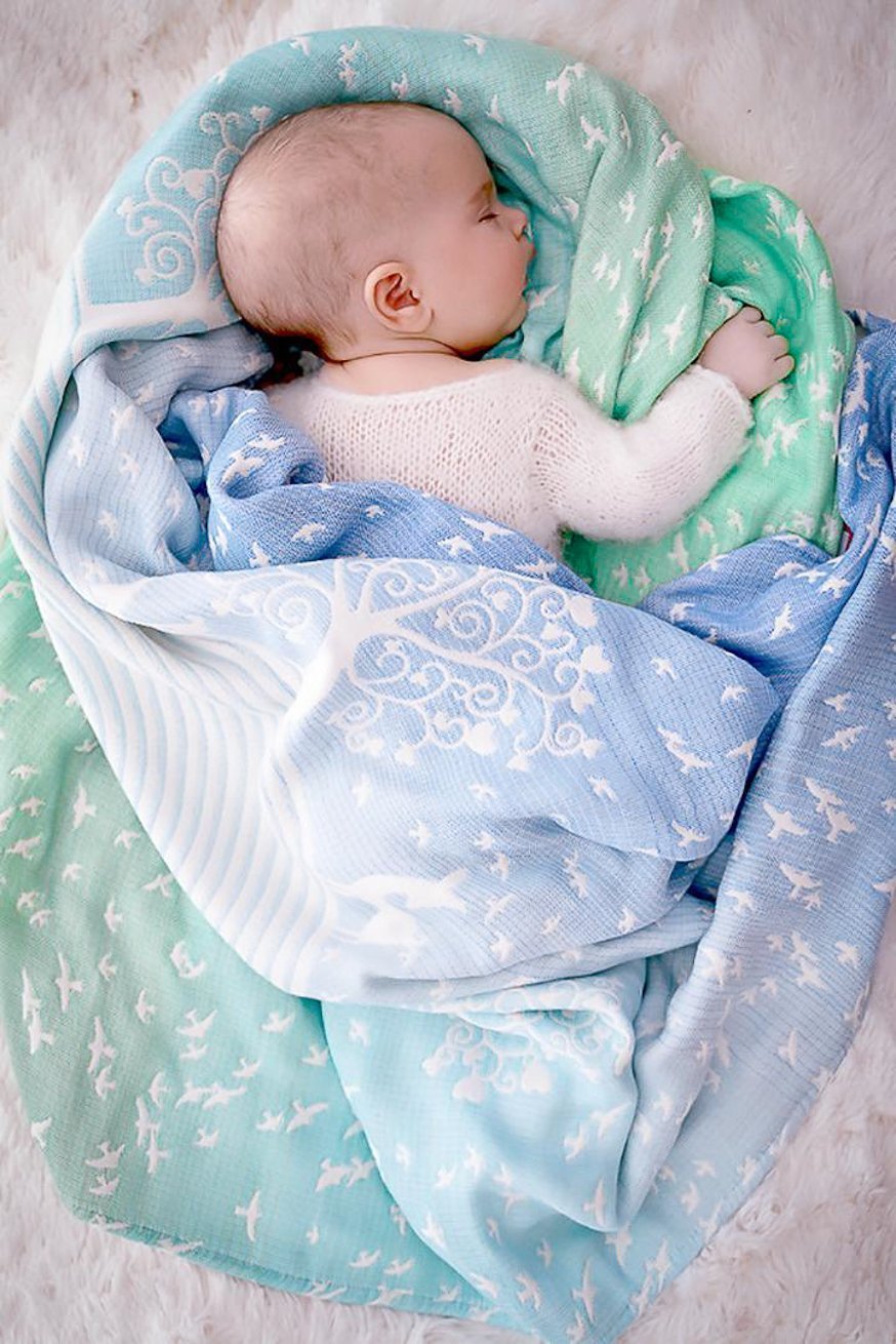 Cuddly blanket Max in Wonderland - KOKADI