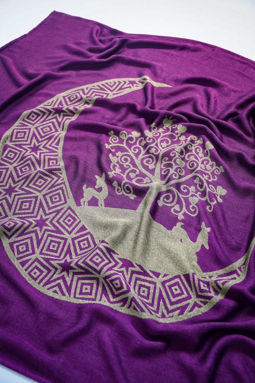 Mystic Moon cuddly blanket fundraiser - KOKADI